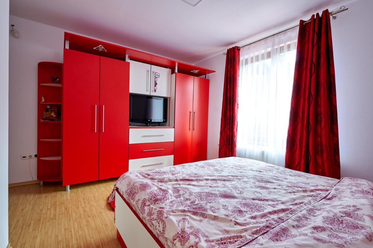 Casa Cu Flori Moisei Hotel Ngoại thất bức ảnh